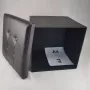 Deze stijlvolle opvouwbare bruine poef met luxe uitstraling is een praktische en mooie aanvulling op uw interieur. Denk hierbij aan het opbergen van bijvoorbeeld tijdschriften dekens spelletjes kinderspeelgoed etc. Voor uzelf of Bestel Een Kado - Thumbnail 1