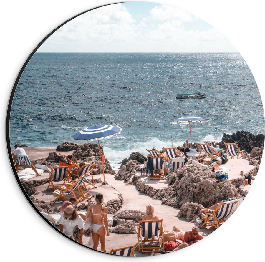 Dibond Muurcirkel Strand Zee Stoelen Mensen Water Stenen 20x20 cm Foto op Aluminium Muurcirkel (met ophangsysteem)