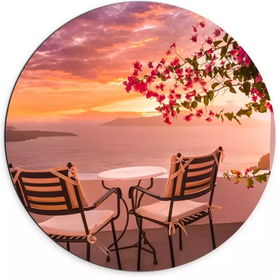 Dibond Muurcirkel Tafel met Stoeljes op Balkon met Roze Bloemenstruik met Uitzicht op Zee 70x70 cm Foto op Aluminium Muurcirkel (met ophangsysteem)
