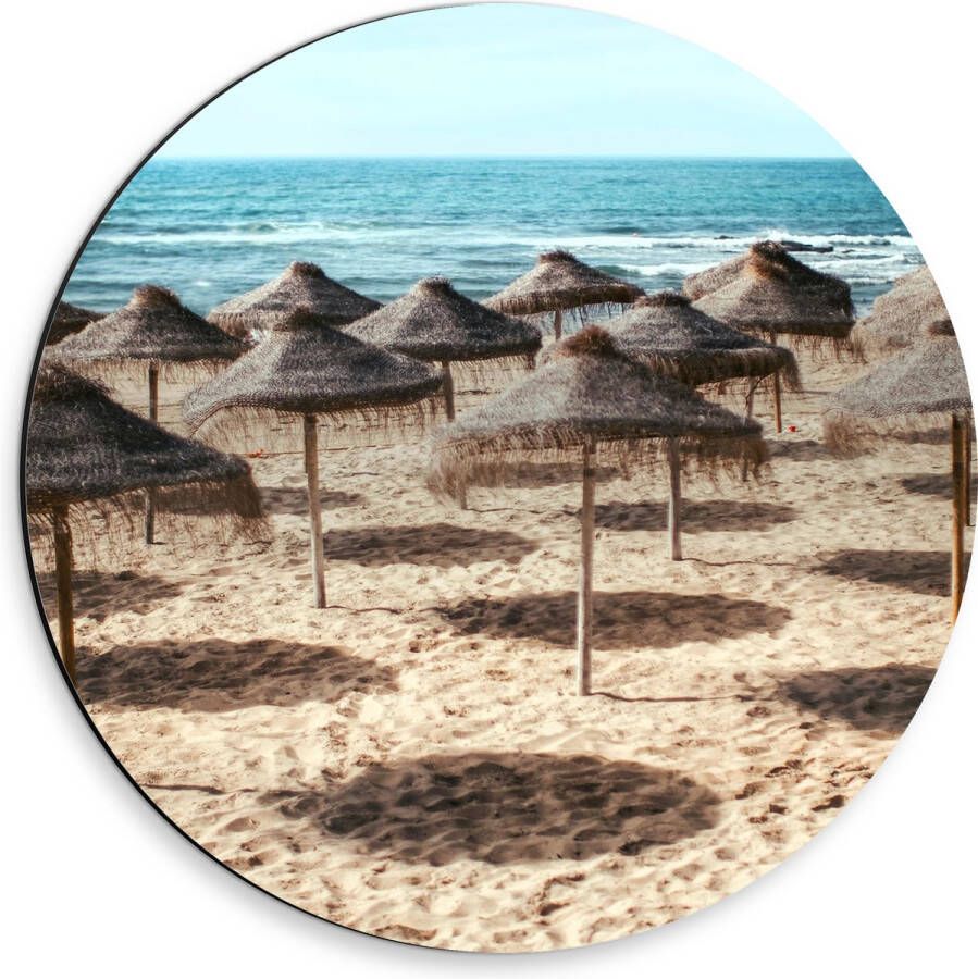 Dibond Muurcirkel Zee Strand Zand Parasols 30x30 cm Foto op Aluminium Muurcirkel (met ophangsysteem)
