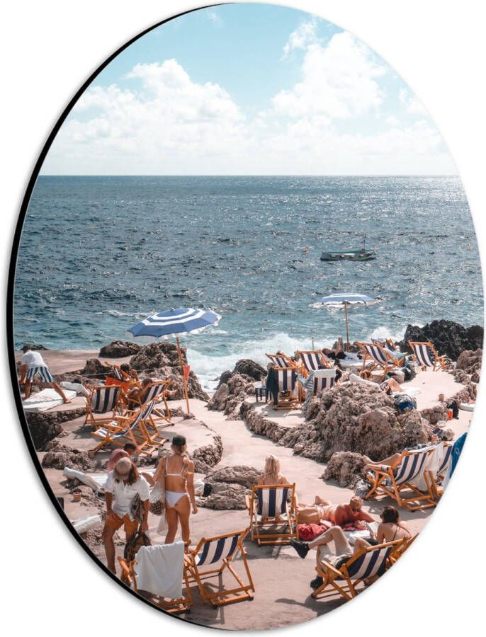 Dibond Ovaal Strand Zee Stoelen Mensen Water Stenen 21x28 cm Foto op Ovaal (Met Ophangsysteem)