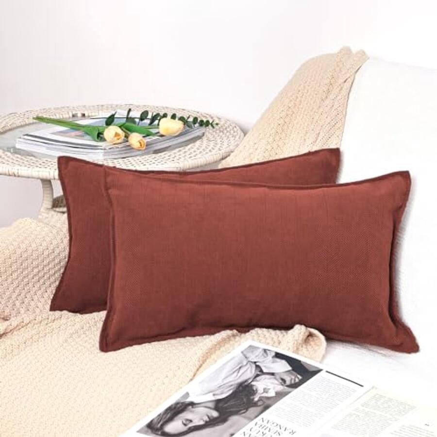 Donkerrode kussenslopen 30x50 cm Set van 2 luxe chenille decoratieve kussens voor bank en bed