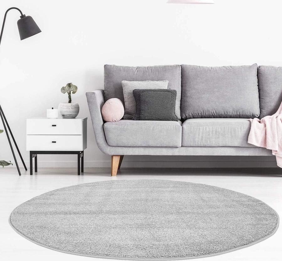 Effen laagpolig tapijt veelzijdig onderhoudsvriendelijk beschikbaar in rond en rechthoekig