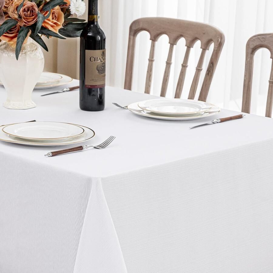 Elegant tafelkleed waterafstotend 1 stuk 140 x 240 cm polyester