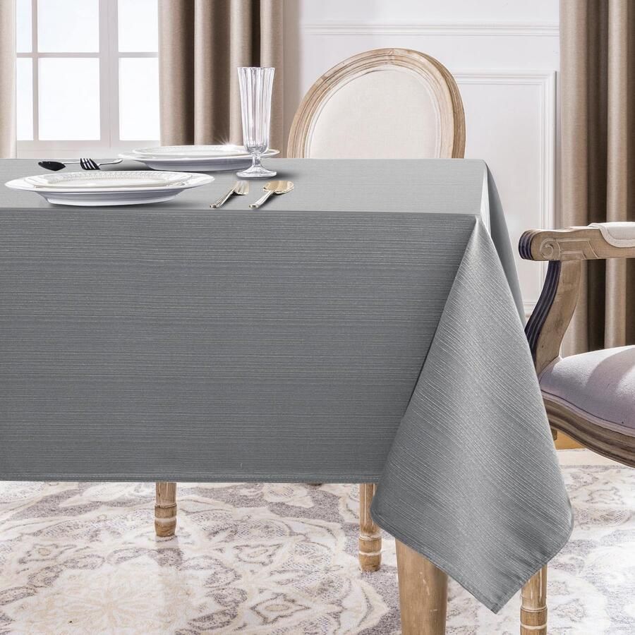 Elegant tafelkleed waterafstotend 1 stuk 140 x 240 cm premium polyester