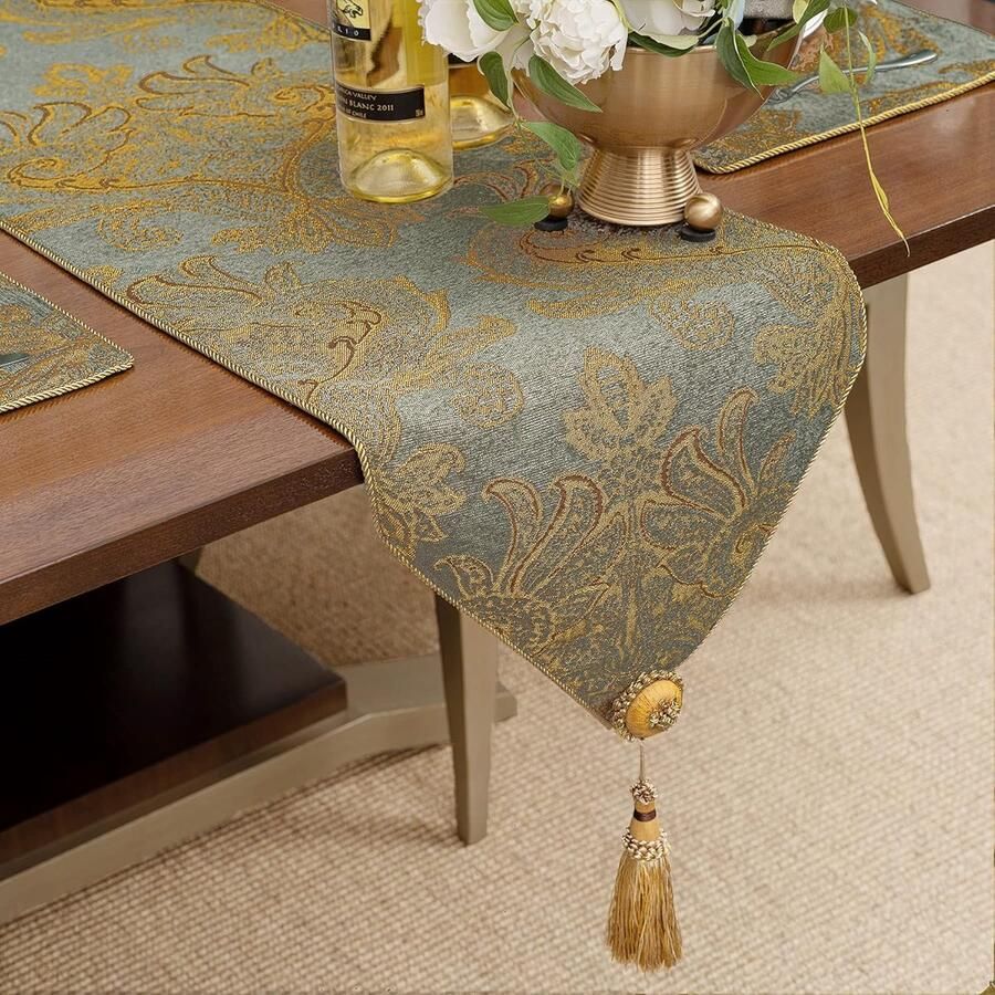 Elegante Tafelloper met Retro Gouden Patronen Voor Eettafel 1 stuk Lichtgrijsblauw Chenille