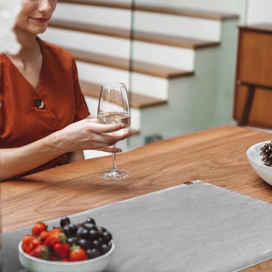 Elegante tafelloper van biologisch katoen lichtgrijs 40 x 150 cm