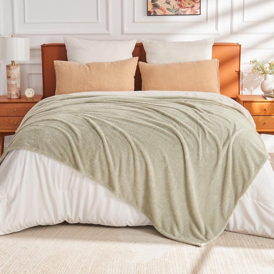 EMME Fluffy Sherpa deken zachte warme wollen en fleece deken sprei plaid deken voor bank saliegroen 130 x 150 cm