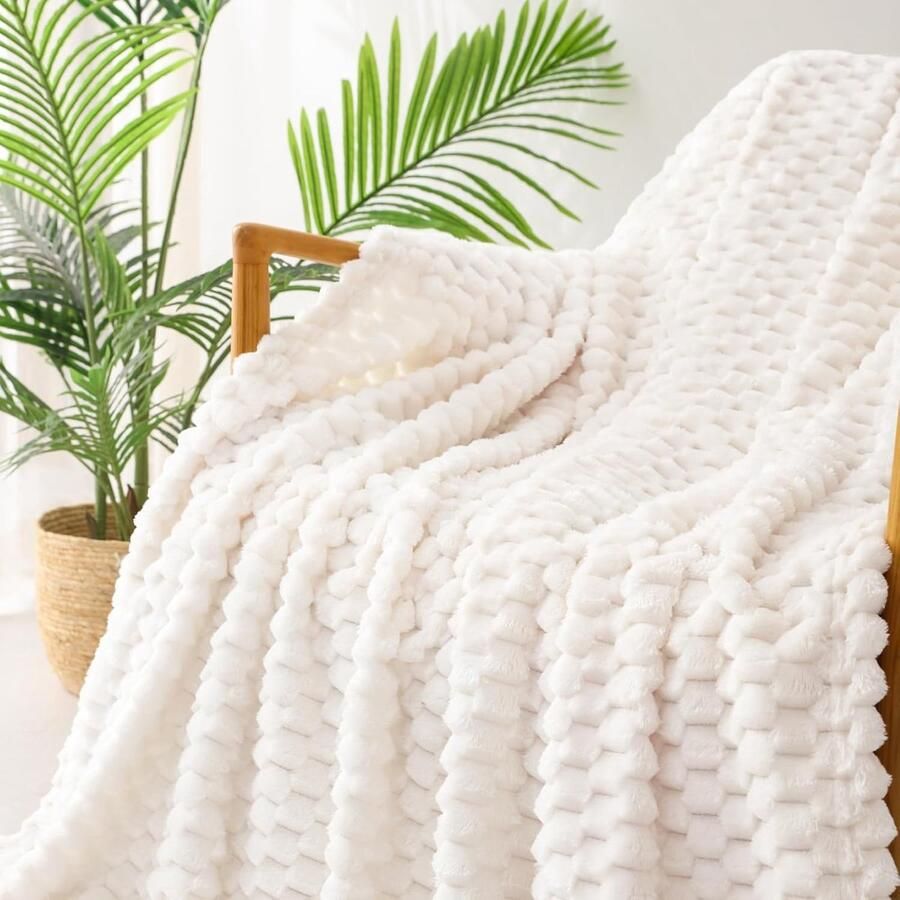 Extra Grote Zachte Fleece Dekentje 150 x 200 cm Stijlvol Jacquard Deken voor Bank Luxe Zacht en Seizoensonafhankelijk Crèmekleurig