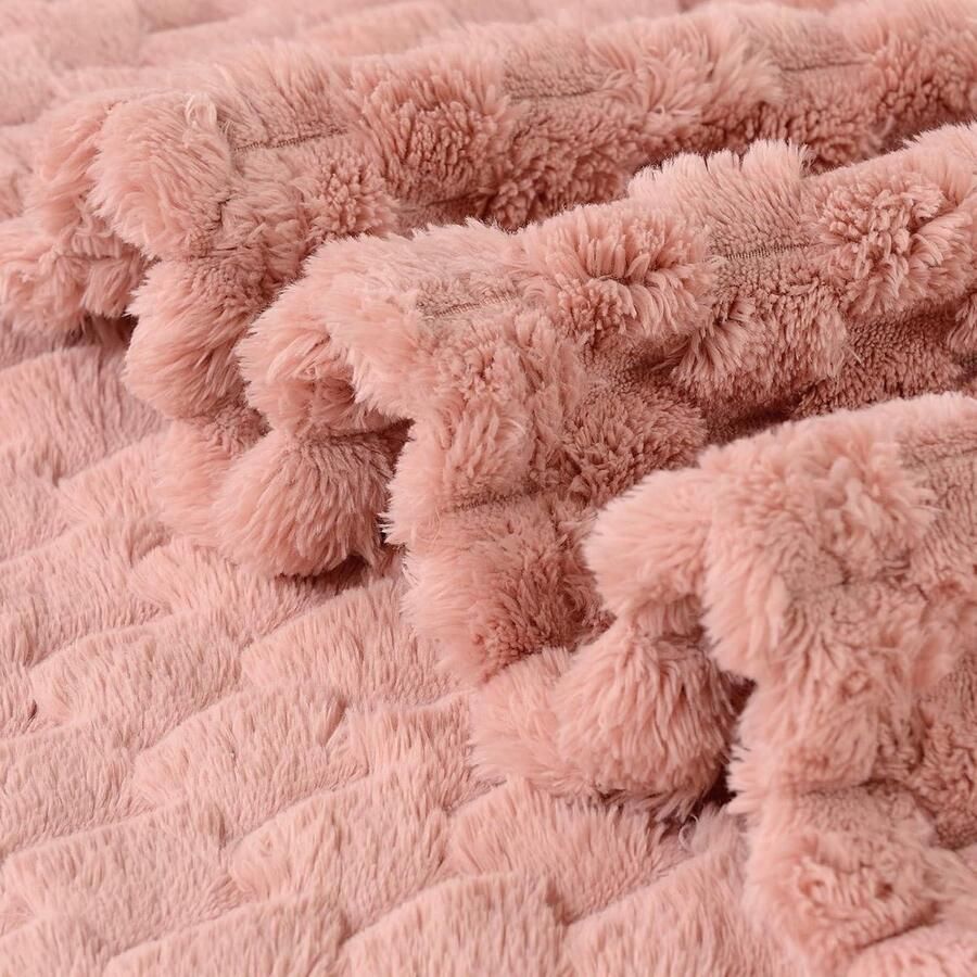 Extra zachte pluizige fleece knuffeldeken lichte gezellige deken voor kantoor stoel en camping 150 x 200 cm roze