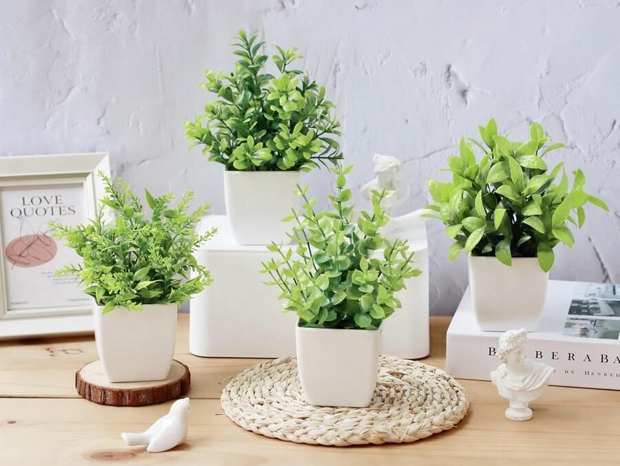 Famanu 4 stuks kunstplanten mini kunstgroen potplanten plastic nepplanten voor thuis badkamer kantoor tafel decoratie