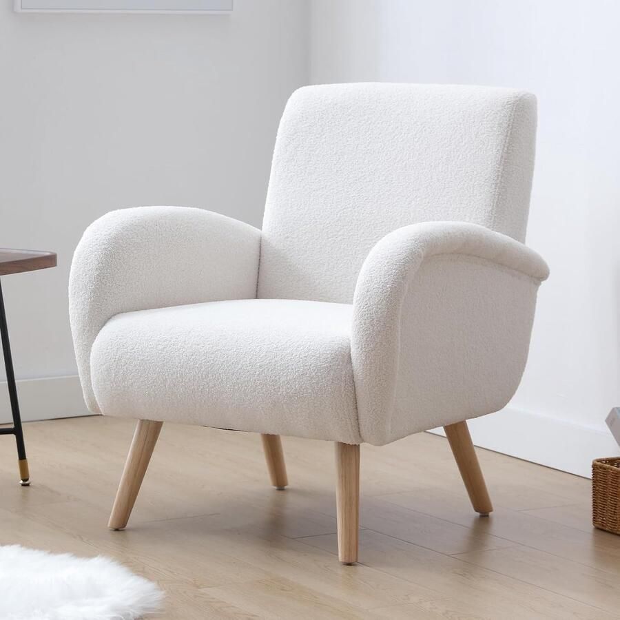 Faux Fur Fauteuil – Comfortabele Lounge Stoel met Armleuningen – Gestoffeerde Stoel met Houten Poten – Wit – Voor Woonkamer of Slaapkamer