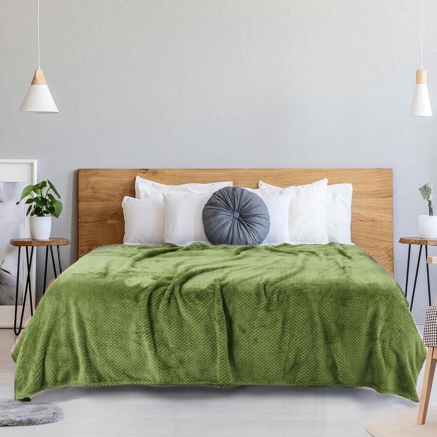 Flanellen deken van zacht warm mesh voor bank Lichtgewicht en pluizig