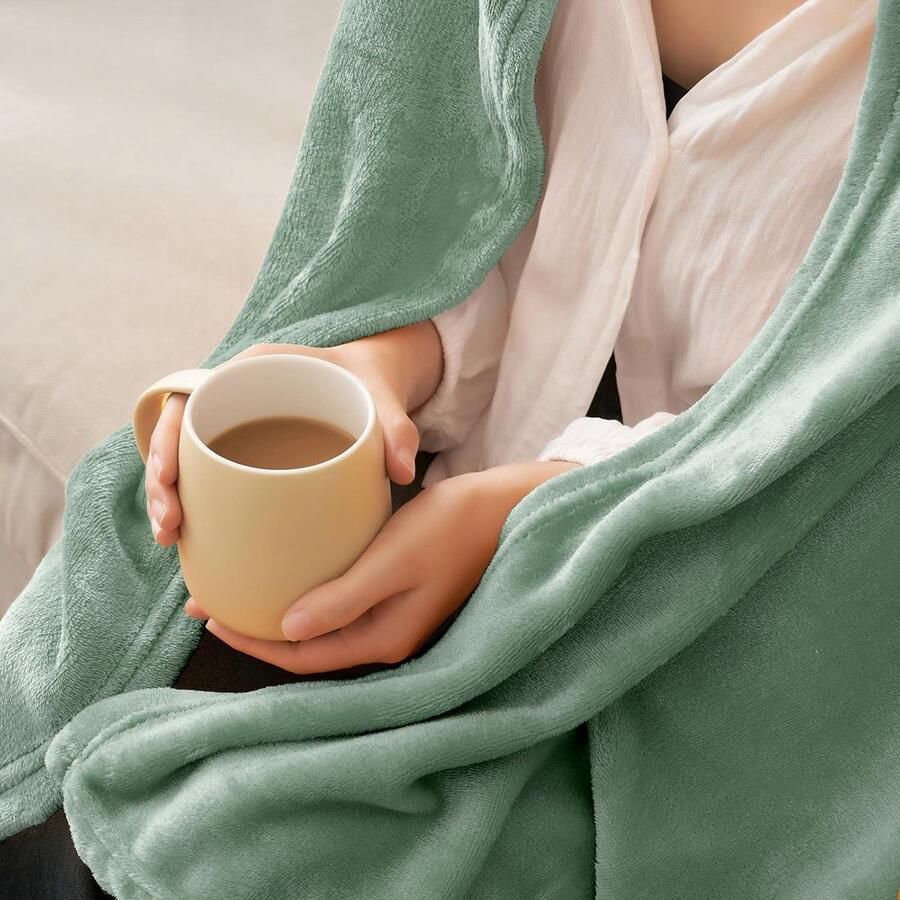 Fleece deken Flanellen fleece deken zachte pluizige effen kleur comfortabele pluche warm en gezellig voor bed bank slaapkamer reizen-enkele matcha 130 x 150 cm