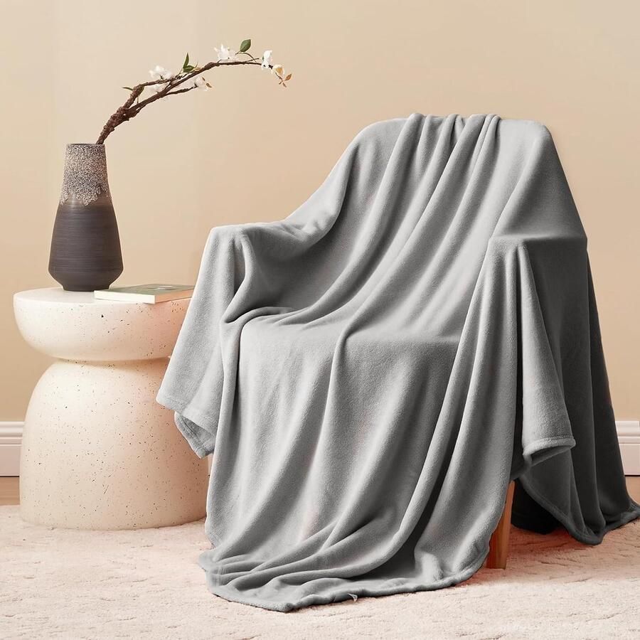 Fleece Deken Soft Throw Pluizige Bed Deken Warm Throw voor Bank en Bank Single Grijs 130x150cm met hoge kwaliteit