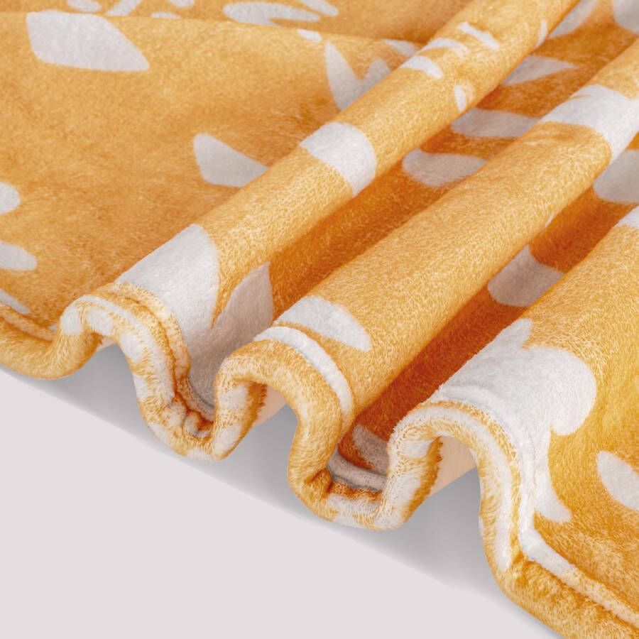 Fleecedeken 127 x 152 cm zachte en warme knuffeldeken pluizig Boheems kreukbestendig winterdeken bankdeken voor bank bed slaapkamer woonkamer kantoor oranjebloesem