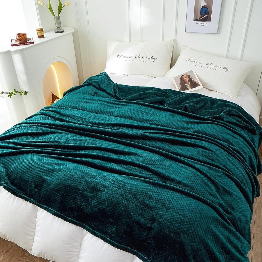 Inovra Knuffeldeken 150 x 200 cm Fluffy Fleece Deken Sofa Deken Warme Microvezel Deken Bank Deken Sofa Deken Donkergroen