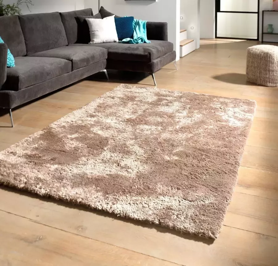 flycarpets Curacao Shaggy Velours Vloerkleed 140x200 cm Taupe Hoogpolig