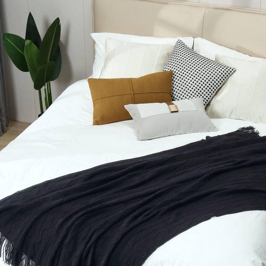 Gebreide decoratieve werpdeken voor bank sofa stoel bed. Zacht warm gezellig en lichtgewicht voor lente zomer herfst (127 x 152 cm donker zwart)