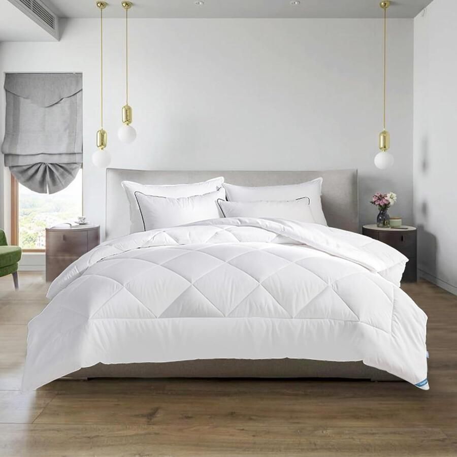 Getemperd dekbed 200 x 200 cm voor tweepersoonsbed dekbed 300 g m² voor 4 seizoenen microvezeldeken voor winter en herfst warm machinewasbaar 200 x 200 cm wit