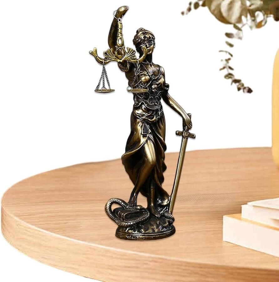 Griekse mythologie ornament rechtvaardigheidsbeeld hars decor stijlvolle bureaudecoratie voor advocaat Lady Justice standbeeld voor bureau studio-tafel
