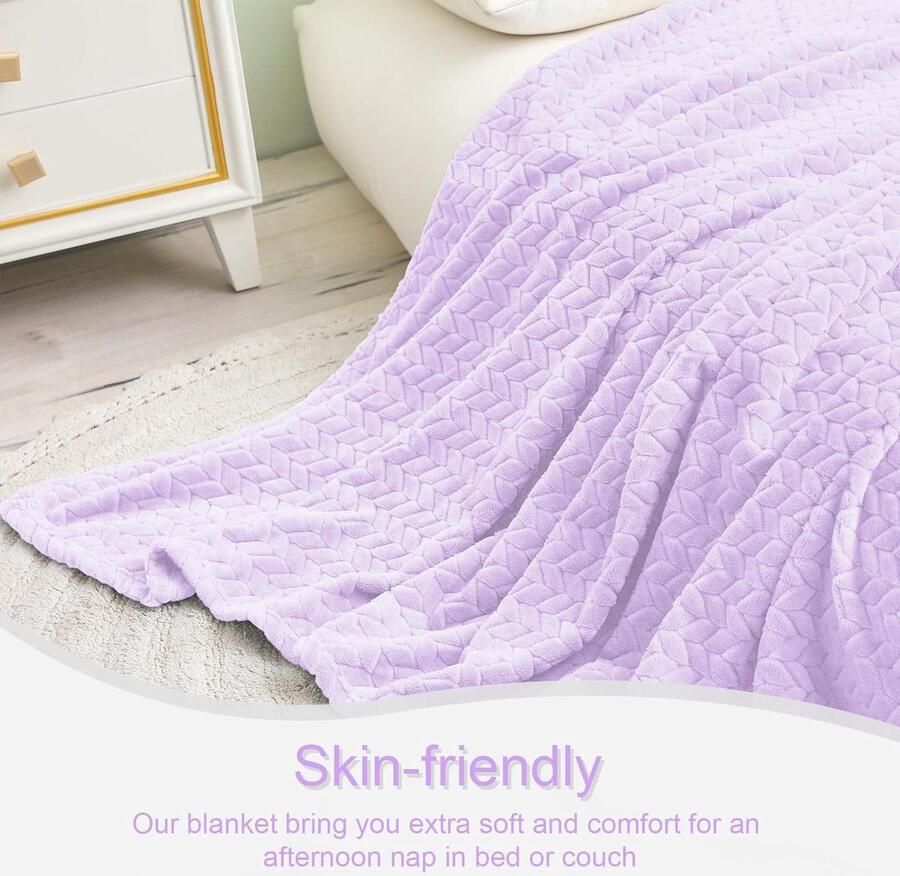 Grote flanellen fleece deken 127 x 178 cm zachte jacquard geweven bladeren patroon voor bank gezellige warme lichtgewicht en decoratieve lila paarse deken