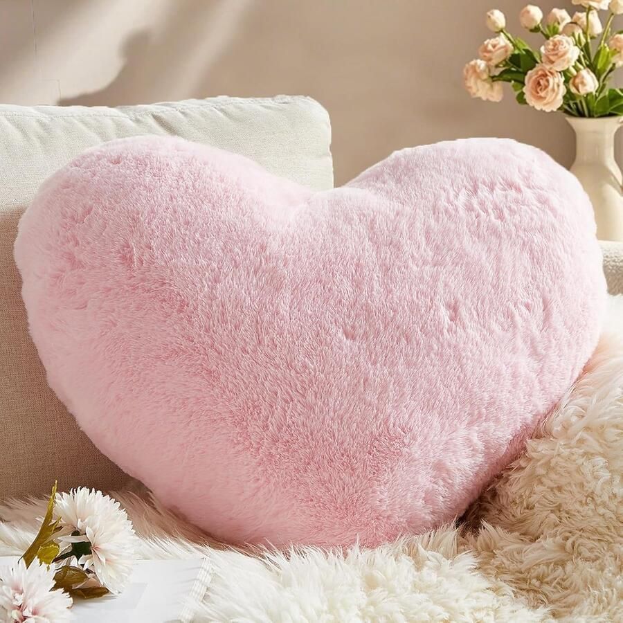 Retadou Hartvormig kussen zachtroze hartvormig kussen knuffelkussen liefdessierkussen esthetisch pluche kussen voor woonkamer bank kind slaapkamer bed cadeau 37 x 47 cm