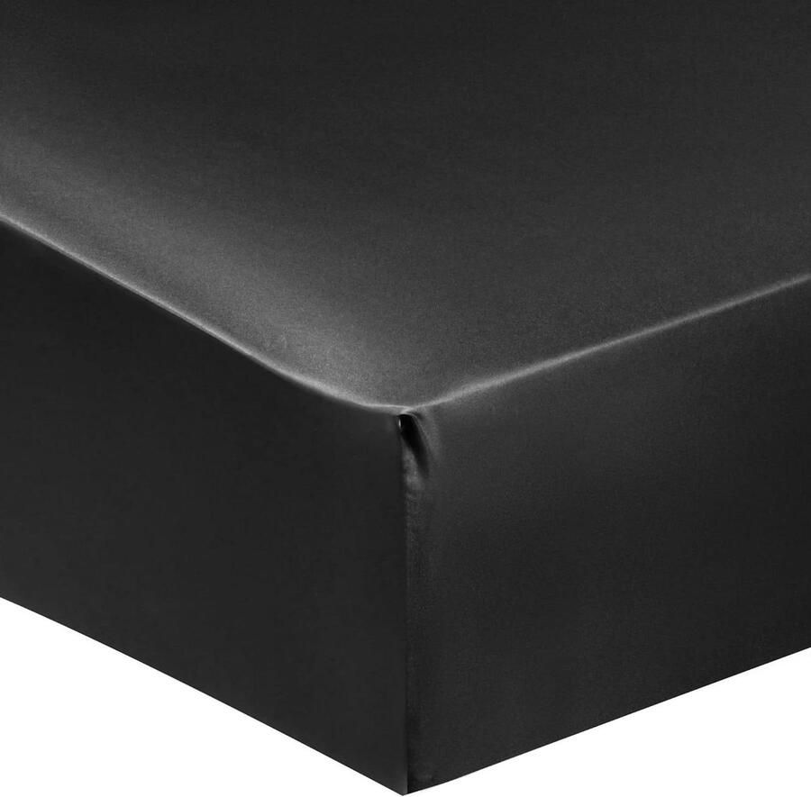 Hoeslaken van satijn katoen 160x200cm zwart met elastische band tot 35cm tophoogte. Luxe satijnen laken voor tweepersoonsbed