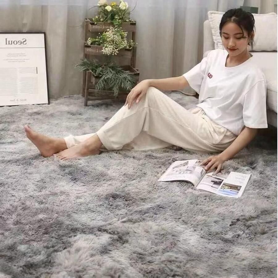 Hoogpolig bont tapijt Soft Area tapijt slaapkamer shaggy tapijt moderne pluizig anti-slip tapijten wooncultuur lichtgrijs 100 x 160 cm
