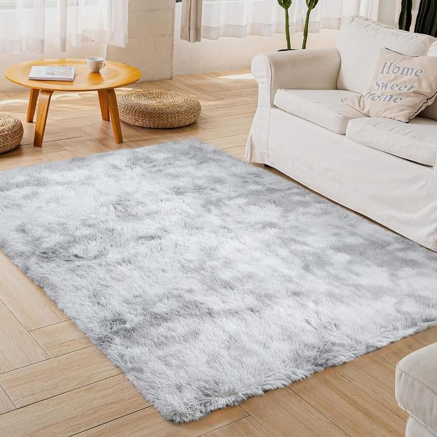 Hoogpolig tapijt voor woonkamer en slaapkamer Superzacht en wollig Fluffy vloerkleed voor kinderen Lichtgrijs 160 x 230 cm