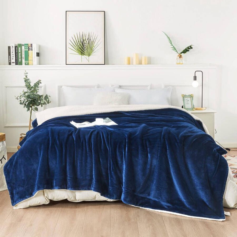 Hoogwaardige knuffeldeken koningsblauw 220 x 240 cm fleecedeken omkeerbare deken van hoogwaardige microvezel voor bank bed pluizige warme dikte onderhoudsvriendelijk