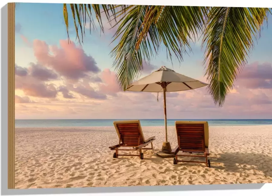 Hout Twee Ligbedden op het Strand met Palmboom 75x50 cm 9 mm dik Foto op Hout (Met Ophangsysteem)