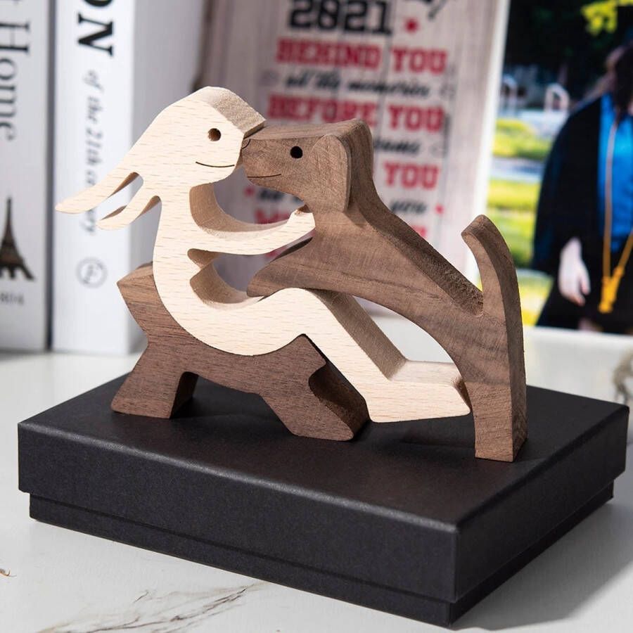 Houten beeldje Natuurlijk hout Beeld Decoratief Hout Vrouw Hond Stoel – B018