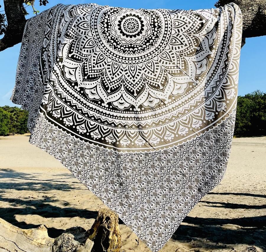 Ibiza Hamam doek Strandlaken – Bed & Bank sprei – Schaduwdoek Muur decoratie Tafel laken Picknickkleed 240 x 210 cm – Katoen XXL Laken Doek Pauw Rood wit Groen