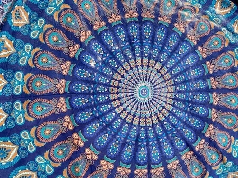 Ibizadoek Pauw blauw 240 x 210 cm Lichtgewicht strandlaken XXL mandala pauw laken 2-persoons katoenen badlaken Boho bed & bank sprei Festivalkleed Familiestrandlaken Schaduwdoek Muur decoratie Picknickkleed