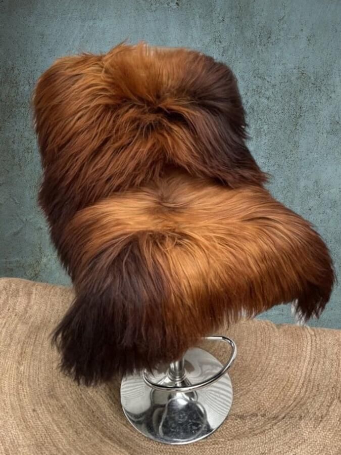 IJslandse schapenvacht 120x80 Bruin Roest kleurige schapenkleed langharig