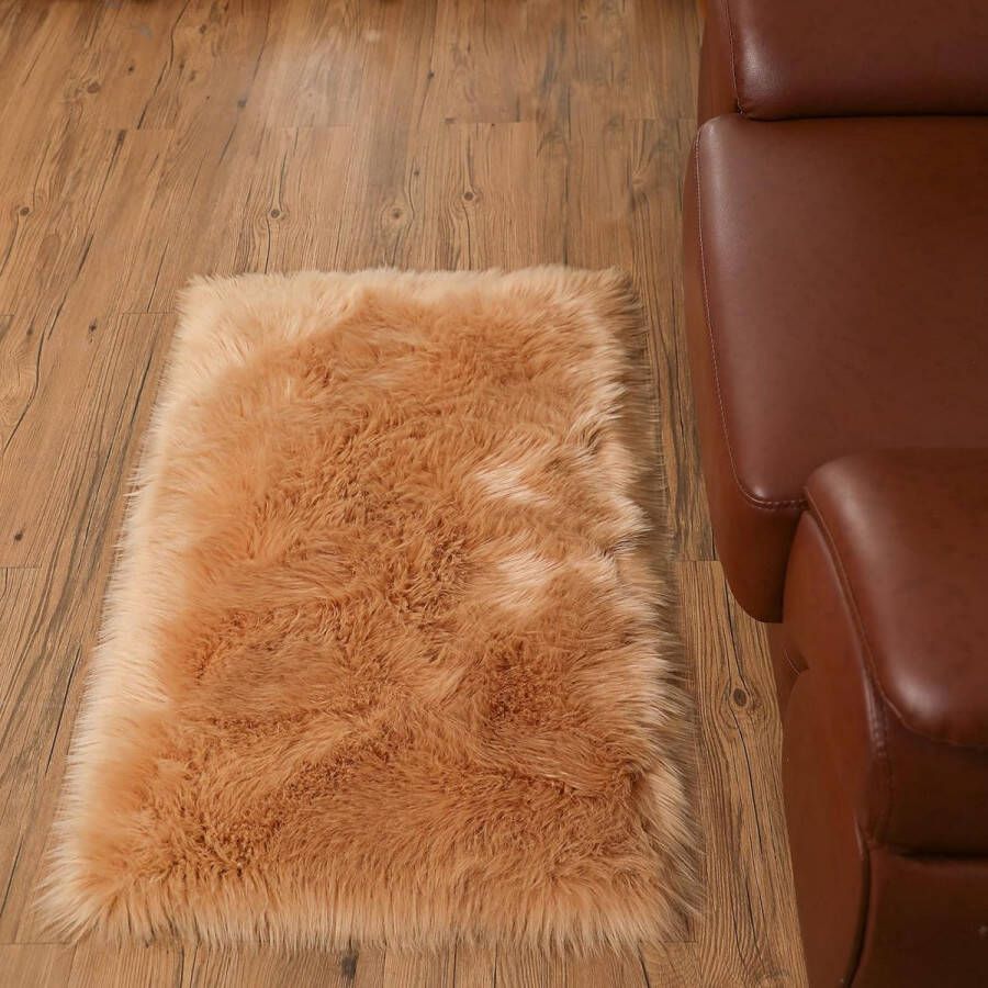 Imitatieschapenvacht langharig voor de bank van bed en poten 75 x 120 cm bruin