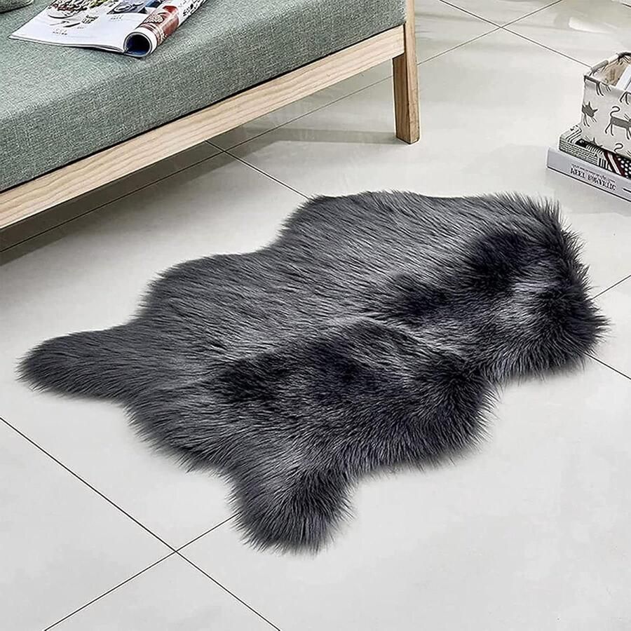 Imitatieschapenvacht pluizig tapijt Zwarte kleine vloerkleden Slaapkamertapijt 60 x 90 cm
