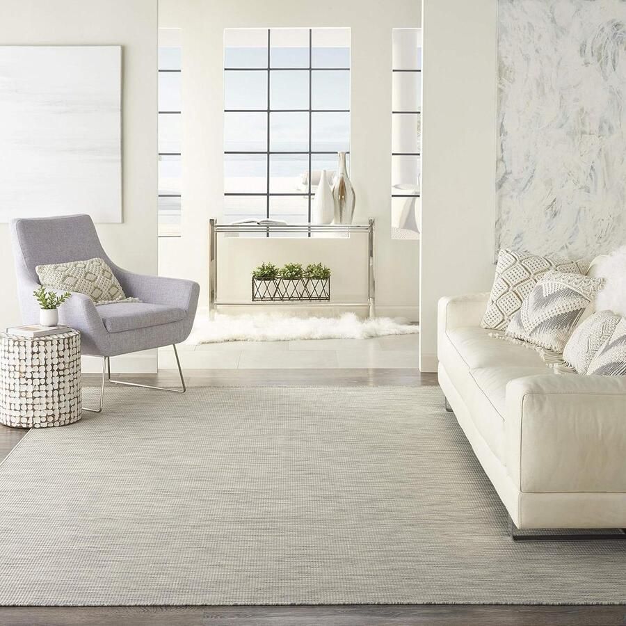 Indoor-Outdoor Solid Lt Grey 4' x 6' Area Rug Postiano Collection