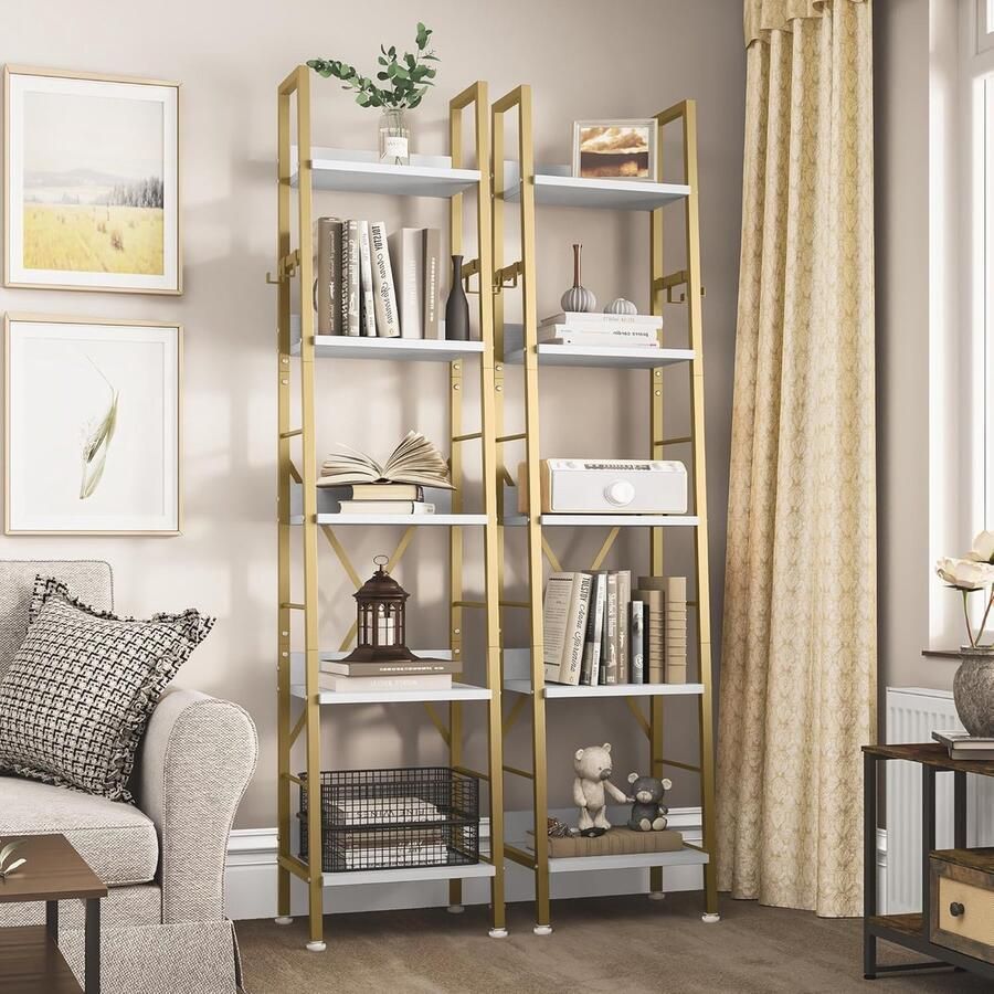 Industrieel Ladderrek Boekenkast – 5 Niveaus met Houten Planken en Gouden Metalen Frame