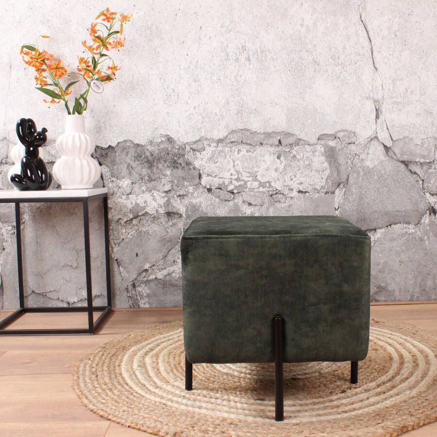 DS4U Jorg Vierkante Vintage Velvet Donkergroen Hocker 36x36x38 cm Stijlvol Uniek en Elegant Veelzijdig in Gebruik Gepoedercoat Metalen Poten Perfect voor elke Ruimte Passend bij Woonstijlen