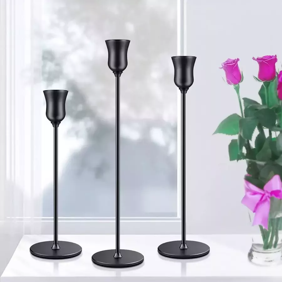 Kandelaarset set met 3 maten zwarte metalen kaarsenhouder in rozenvorm hoge kaarsenstandaard voor led-tapperkaarsen raamkaarsen thuis eettafel middenstuk kamer bruiloft decoratie