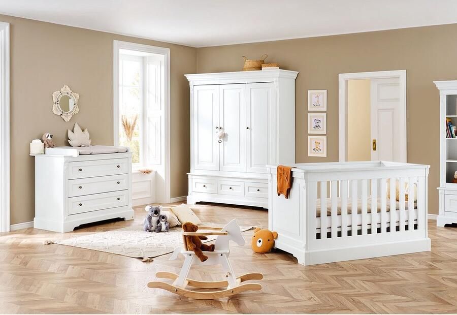 Rootz Living Rootz Kinderkamer 'Emilia' Meubelset Ledikantbed Aankleedkast Kledingkast Om te bouwen tot Junior Bed 151x81x88 cm 119x78x58 cm 166x58x208 cm