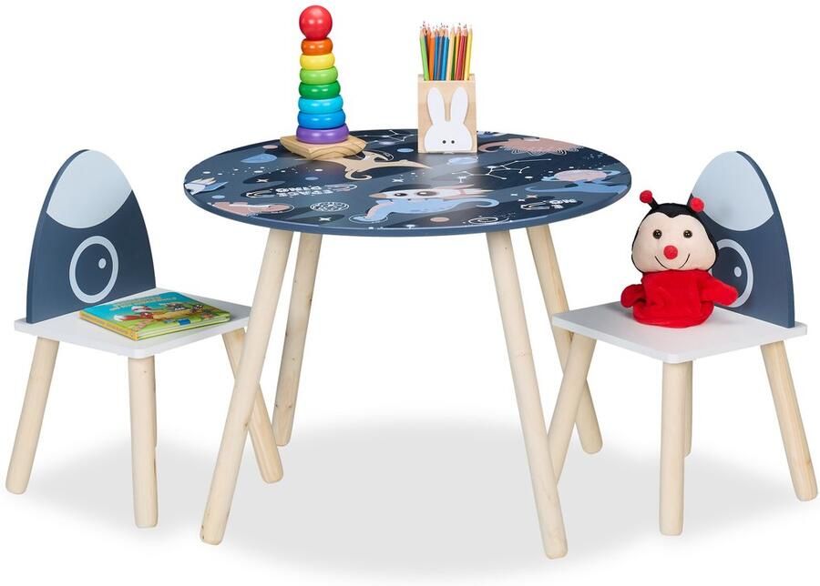 Kindertafel met 2 stoeltjes zithoogte: 24 5 cm zonder scherpe punten