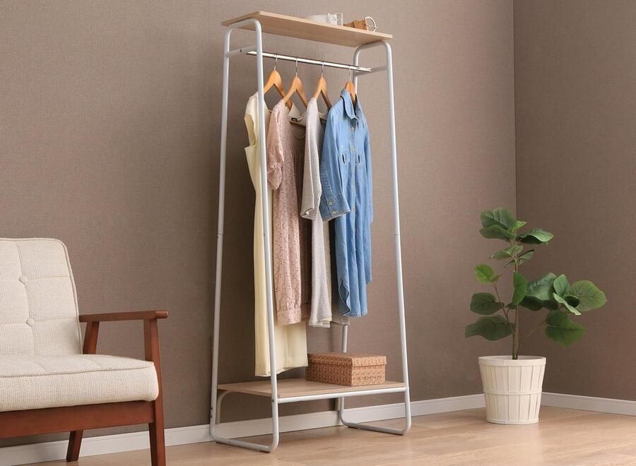 Kledingrek Vrijstaande hanger Clothes rack Freestanding hanger