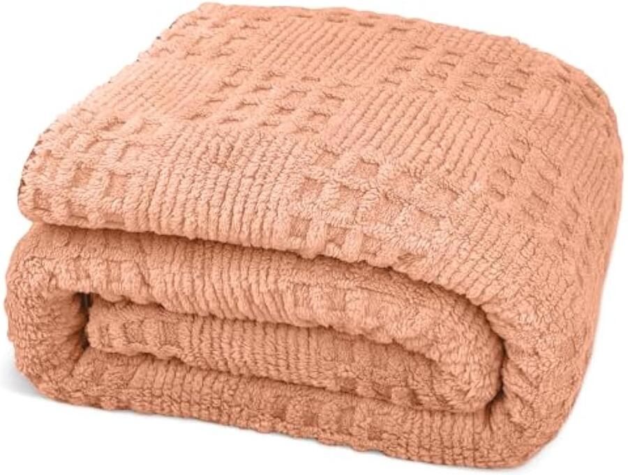 Knuffeldeken 150 x 200 cm pluizige deken zachte wafelpiqué sprei kreukvrije en ademende knuffeldeken woondeken sprei voor bank zeeselbed 100% polyester 400 g m² (rood 100 x 150 cm)