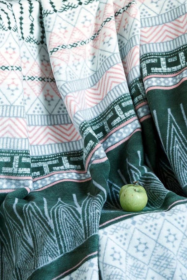 Knuffeldeken Cozy Cotton 150 x 200 cm wollige winterdeken voor bank stoel en bed boomwollen deken sofadeken woondeken (Green Ontario 150 x 200 cm)