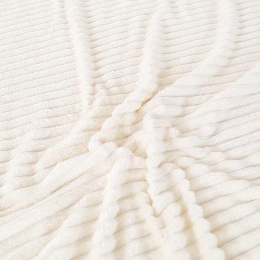 Knuffeldeken woondeken 100 x 150 cm wit fleecedeken voor bank zacht en warm kinderdeken microvezel wollige bankdeken