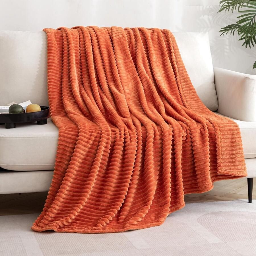 EMEMA Knuffeldeken fleecedeken flanellen deken effen woondeken bankdeken wollig sprei microvezel sprei bankdeken deken voor bed bank slaapkamer 125 x 150 cm oranje