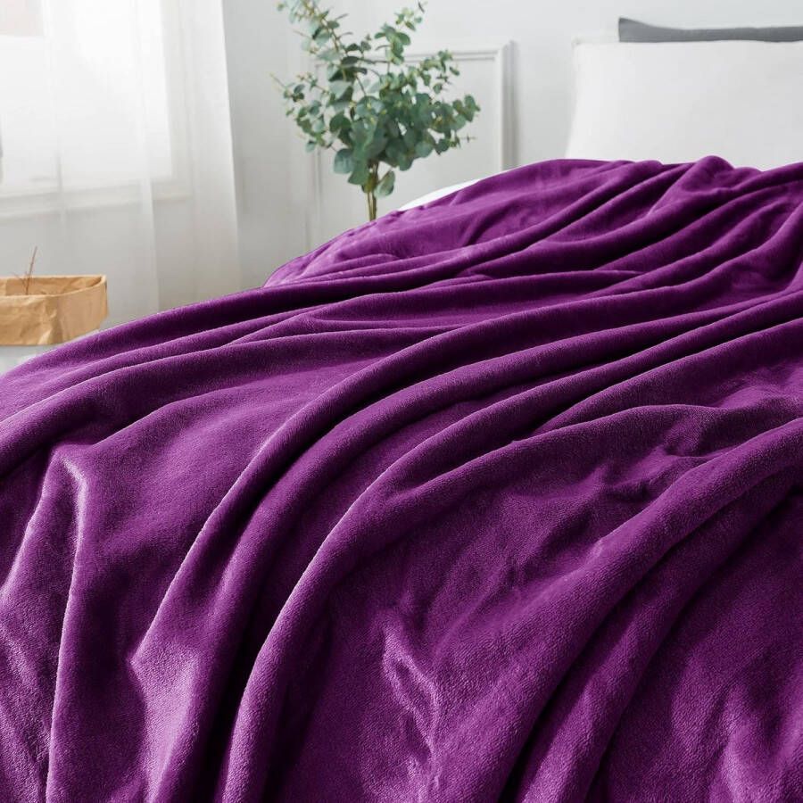Knuffeldeken wollig zachte en warme fleecedeken voor bed bank deken als bankdeken woondeken 230 x 270 cm lila
